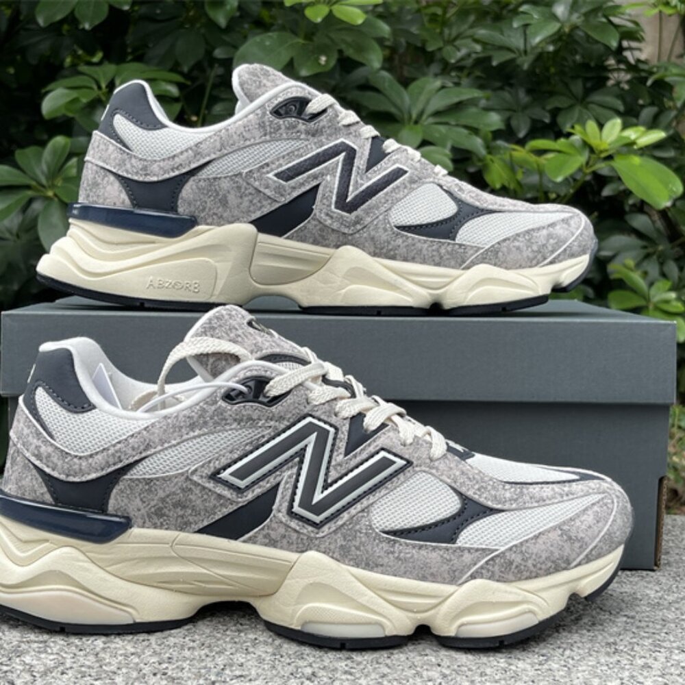 New Balance Year of the Snake  men's casual sports shoes